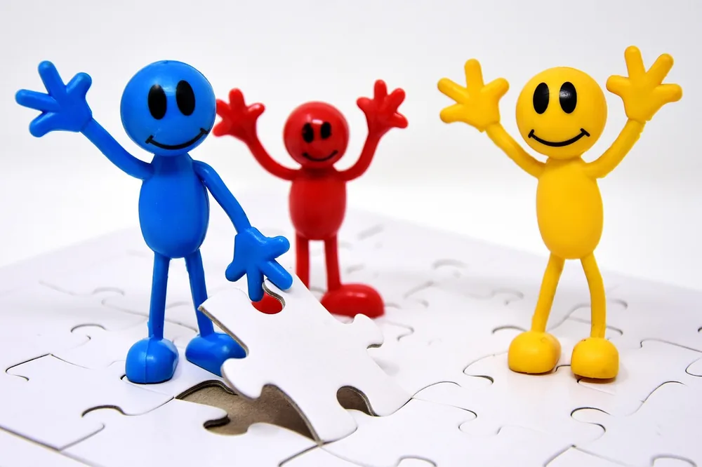 travail en équipe, ensemble, buts, créer, puzzle, dernière partie, se réunissant, insérer, partager, concorder, mettre ensemble, cheers, plaisir, fait, équipe, unité, jeu, pièces de puzzle, la patience, jeu de placement, passe-temps, ennui, presque fini, créer, puzzle, puzzle, puzzle, puzzle, puzzle