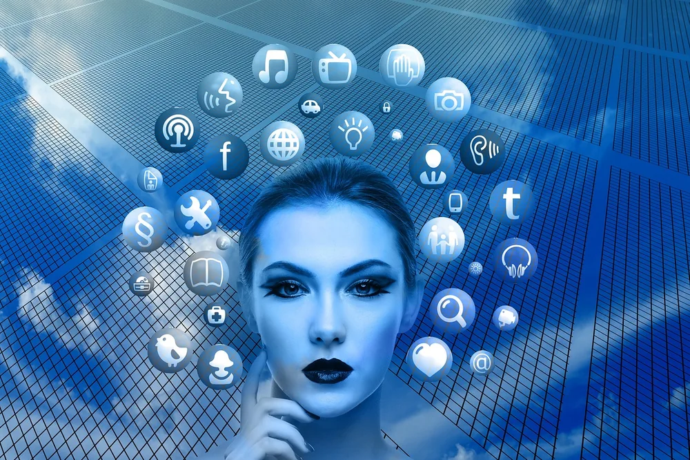 femme, visage, médias sociaux, les pensées, diriger, applications, applications de médias sociaux, icônes, cercle, arbre, réseaux, l'internet, social, réseau social, facebook, nature, google, réseaux sociaux, la mise en réseau, multimédia, bleu